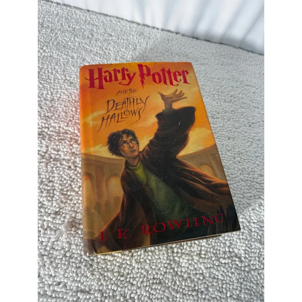 Harry Potter and the Deathly Hallows Book 7 First Edition Jul 07 759 Page Error